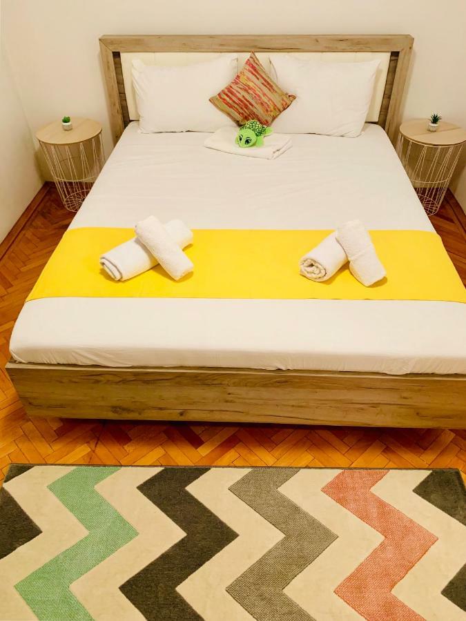 Ultracentral Apartment With All You Need: Wifi, Tv, Ac, Washer, Coffe Timisoara Luaran gambar